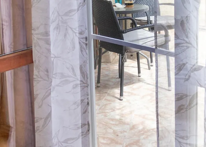 Lidia Odrin By Rv * Warna